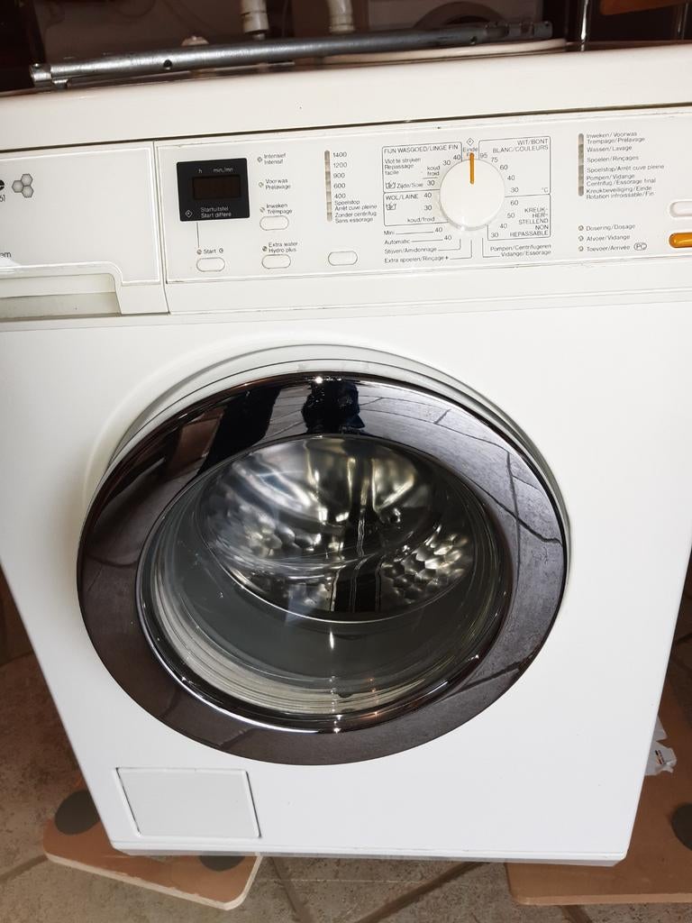 Machine à laver miele pièces, Electroménager, 1200 à 1600 tours, 4 à 6 kg, Chargeur frontal, Enlèvement