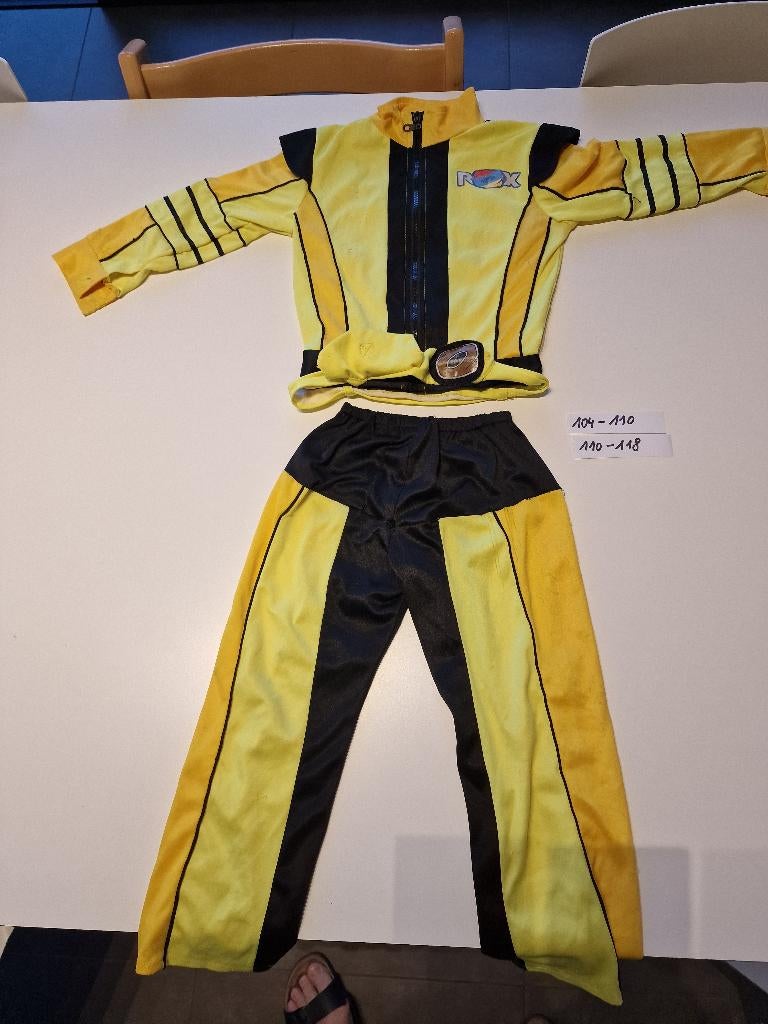 Costume ROX costume 2 pièces taille 110, Enfants & Bébés, Costumes de carnaval & Déguisements, Enlèvement, Utilisé, 110 à 116