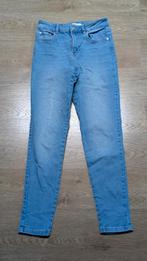 Jean skinny, Enlèvement ou Envoi