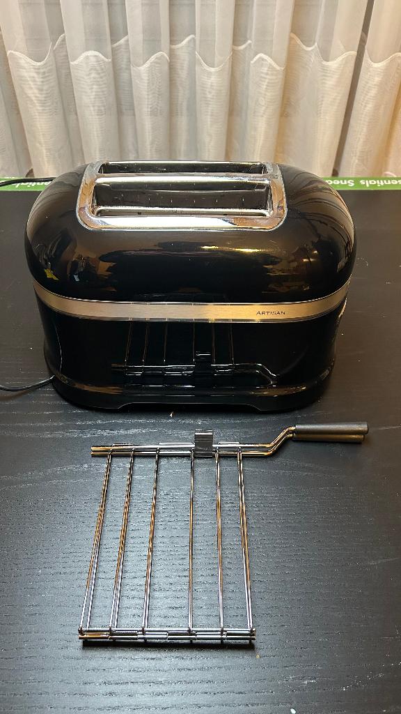 Kitchenaid broodrooster Artisan zwart, Electroménager, Enlèvement ou Envoi, Utilisé, Ramasse-miettes amovible