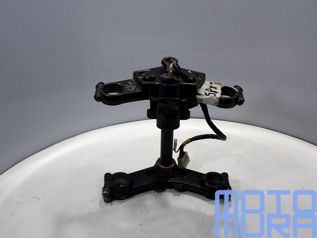 Kawasaki GPX 750 1986 - 1990 t-stuk met bovenste kroonplaat, Motos, -, Utilisé, -, -