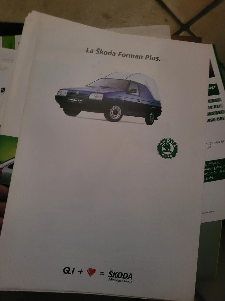 Catalogue Officiel Škoda Forman Plus (Ancienne Concession), Enlèvement, Comme neuf