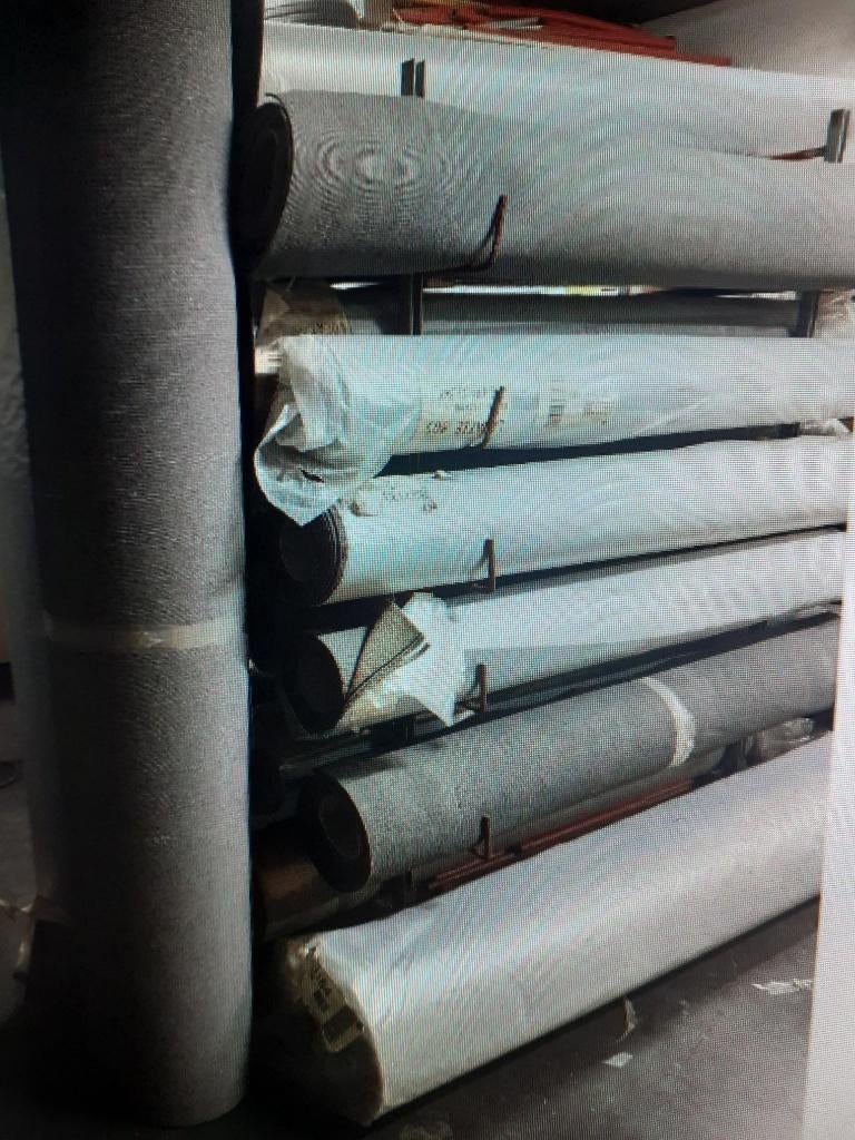 Tapijt op rollen, Ophalen, Tapijt