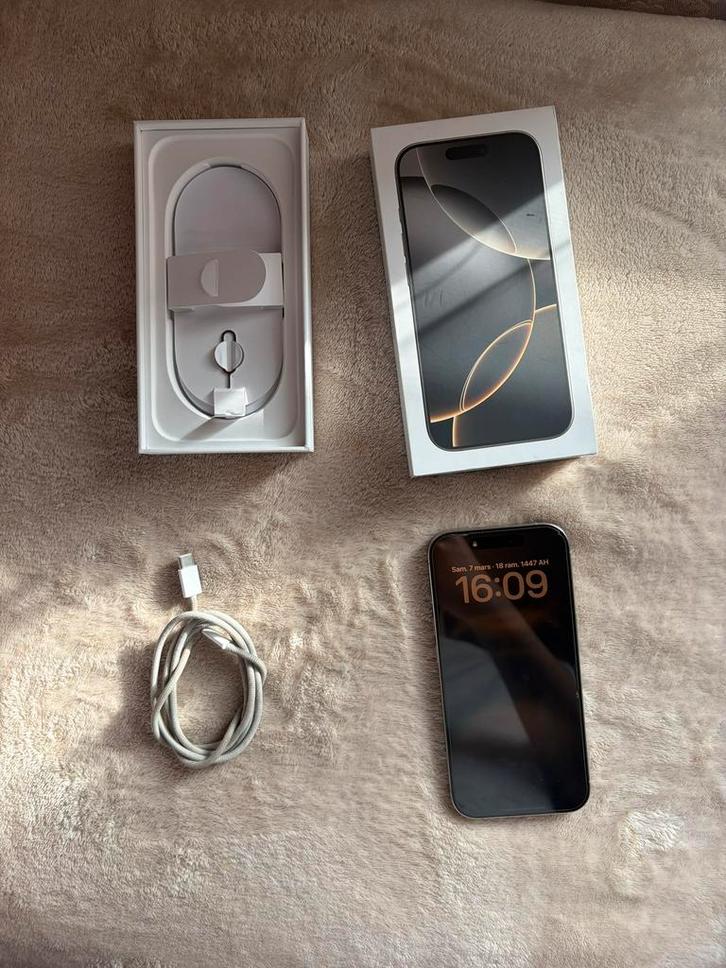 Iphone 16 pro 128 gb natural titanum, Télécoms, Téléphonie mobile | Apple iPhone, Comme neuf, 128 GB, iPhone 16 Pro, Enlèvement