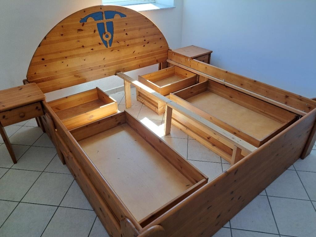 Massief bed 180x200 cm incl lattenbodems van Relax 2000., Huis en Inrichting, Slaapkamer | Bedden, Ophalen, Gebruikt, Tweepersoons