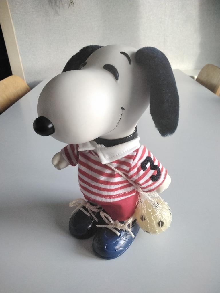 Figurine SNOOPY joueur de football (années 80-90), Collections, Enlèvement ou Envoi, Comme neuf