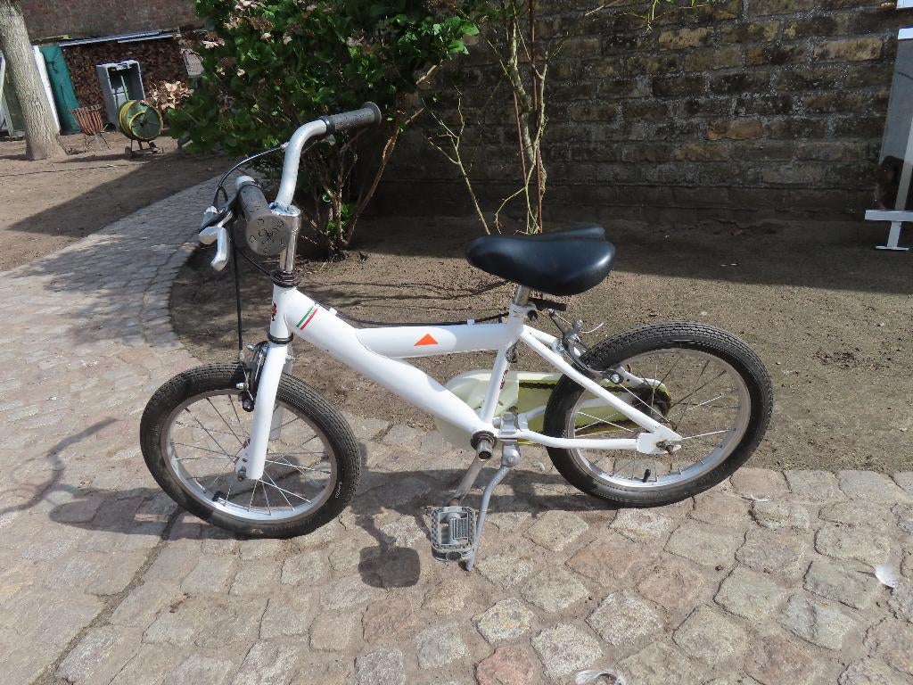 kinderfiets 16 voor jongens - wit - volledig in orde, Ophalen, Gebruikt, 16 tot 20 inch