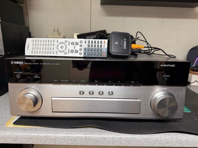 Mooie Yamaha receiver RX-A820 Aventage titanium, Audio, Tv en Foto, Versterkers en Ontvangers, Zo goed als nieuw, 7.1, 120 watt of meer