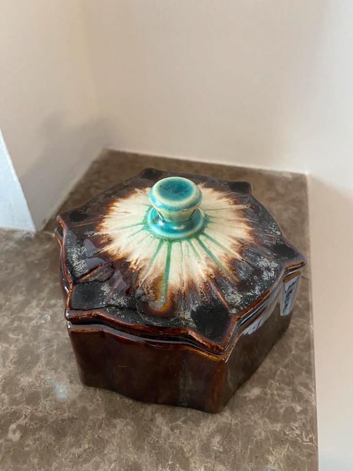 Met Thulin bedekte pot, Antiek en Kunst, Antiek | Keramiek en Aardewerk, Ophalen of Verzenden