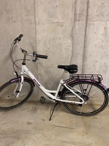 Meisjesfiets BNB 26inch beschikbaar voor biedingen