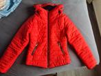Jacket rouge taille s, Vêtements | Femmes, Vêtements de sports d'hiver, Comme neuf, Enlèvement