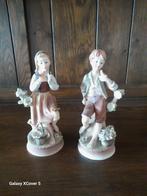 3 koppeltjes standbeelden, Ophalen
