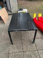 Tuintafel - op te frissen, Ophalen