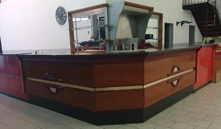 Bartoonbank en opslag, Antiek en Kunst, Antiek | Meubels | Kasten, Ophalen