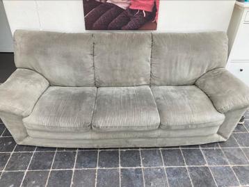 Natuzzi 3 en 2 zit - groen beschikbaar voor biedingen