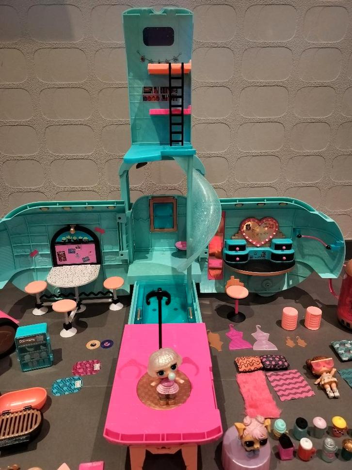 LOL Glamper + extra's, Enfants & Bébés, Jouets | Poupées, Utilisé, Autres types, Enlèvement