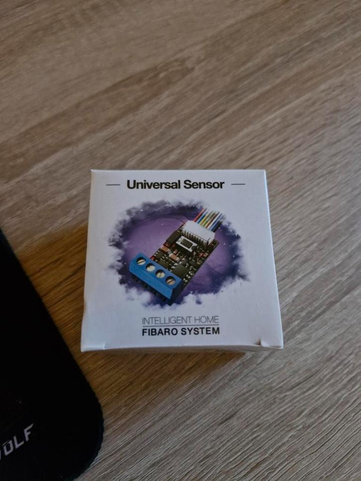 Fibaro Universal Binary Sensor (Z-Wave inbouwmodule), Hobby en Vrije tijd, Elektronica-componenten, Nieuw, Ophalen of Verzenden