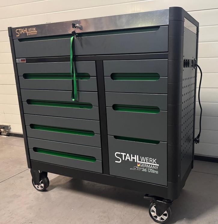 Gereedschapswagen Stahlwerk Germany SW24 Ultra, Doe-het-zelf en Bouw, Gereedschapskisten, Nieuw, Gevuld, Ophalen
