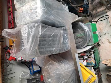 Kwarteleierdoos te koop  beschikbaar voor biedingen