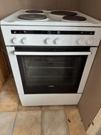Elecktrisch fornuis met oven, Ophalen, Gebruikt, 4 kookzones, 45 tot 60 cm