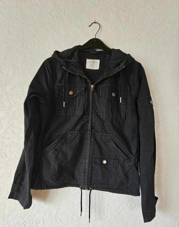 Veste Logg H&M noire mi saison à capuche taille S beschikbaar voor biedingen