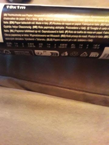 Tafellaken papier op rol beschikbaar voor biedingen