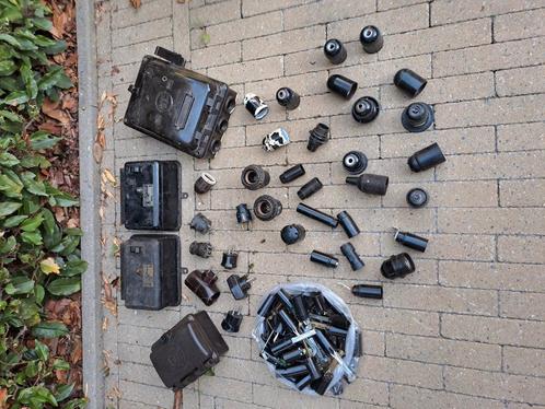 Lot oud schakelmateriaal, Doe-het-zelf en Bouw, Elektriciteit en Kabels, Gebruikt, Overige typen, Ophalen
