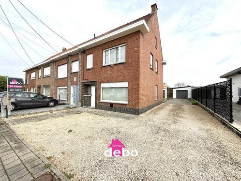 Instapklare hoekwoning met oprit, garage, badkamer, keuken,, Immo, Huizen en Appartementen te koop, Provincie West-Vlaanderen