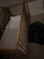 Babybedje ikea 60x120cm incl matras en rand, Kinderen en Baby's, Babywiegjes en Ledikanten, Ophalen, Zo goed als nieuw