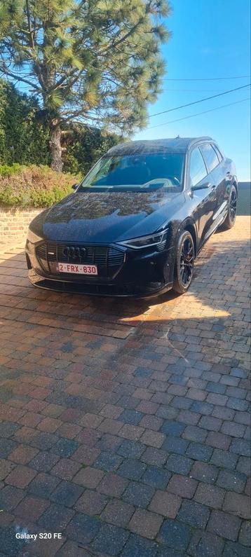 Audi etron (Q8) 2022 "BLACK EDITION" 55  cameraspiegels beschikbaar voor biedingen