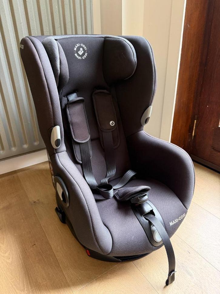 Maxi-Cosi Autostoel Axiss Black, Kinderen en Baby's, Autostoeltjes, Zo goed als nieuw, Maxi-Cosi, 9 t/m 18 kg, Autogordel, Verstelbare rugleuning