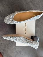 Schoenen met hak, Kleding | Dames, Schoenen, Ophalen, Schoenen met lage hakken, Wit, Gedragen