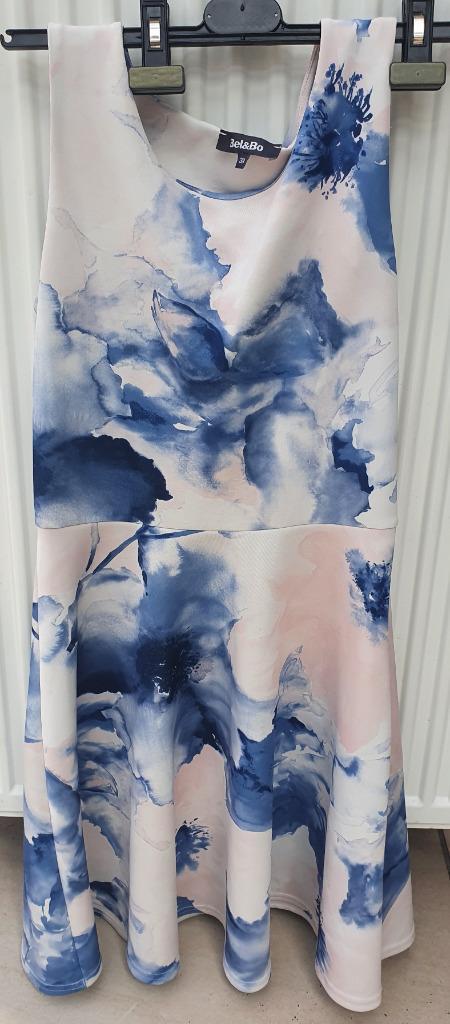 Mooie jurk van Bel & Bo maat 38, Kleding | Dames, Jurken, Zo goed als nieuw, Maat 38/40 (M), Ophalen of Verzenden
