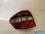MERCEDES ML W164 Links achterlicht (donker) 2005-2012, Auto-onderdelen, Gebruikt, Mercedes-Benz