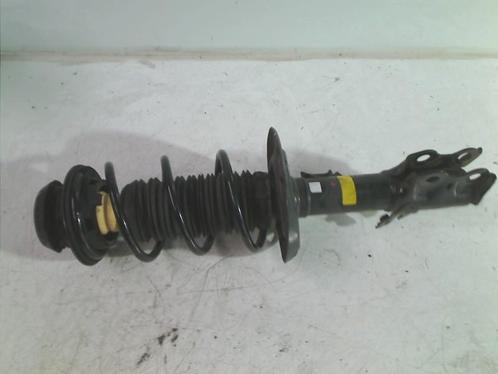 SCHOKBREKER RECHTS VOOR Toyota Yaris IV (P21 / PA1 / PH1), Auto-onderdelen, Ophanging en Onderstel, Toyota, Gebruikt