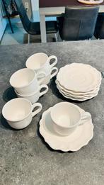 Koffie servies van 6 bordjes en 6 tassen, Ophalen
