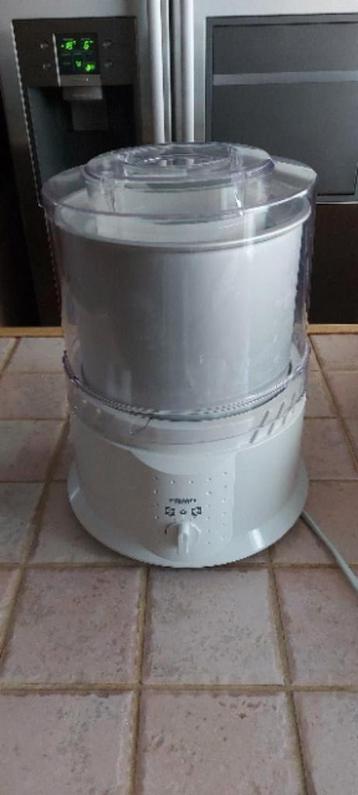 ijsmaker / sorbetmaket inhoud 1 liter beschikbaar voor biedingen