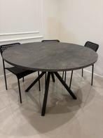 Een nieuwe ronde eettafel gekocht bij stevens meubels, Huis en Inrichting, Tafels | Eettafels, Ophalen, Minder dan 50 cm, Rond