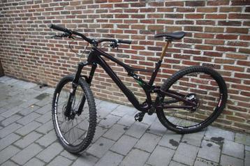 ✨✨✨ Specialized Stumpjumper [nieuw 9000 euro] beschikbaar voor biedingen