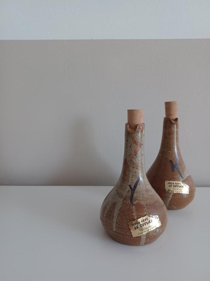Set van twee vintage olie- en azijnkruikjes, handgemaakt., Huis en Inrichting, Keuken | Servies, Zo goed als nieuw, Schaal of Schalen