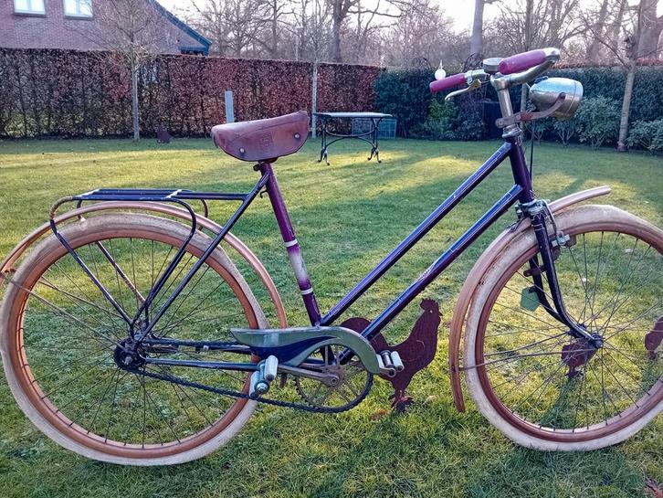 Antieke fiets,  houten wielen, Fietsen en Brommers, Fietsen | Oldtimers, Jaren '40, Ophalen