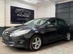 Ford Focus Focus 1.6i Ti-VCT Trend Sport 77.000 KM, Stof, Zwart, 4 cilinders, Zwart