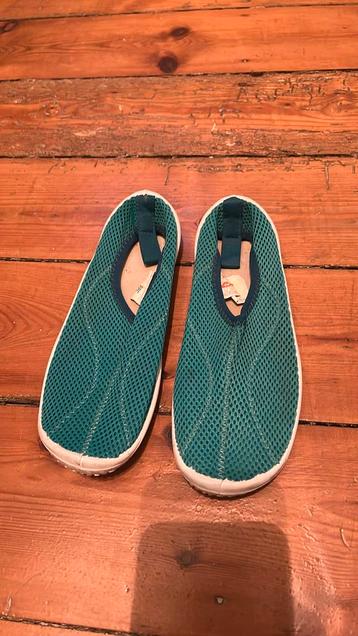 Watersandalen / waterschoenen maat 34/35 beschikbaar voor biedingen