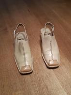 damesschoenen ara., Ophalen of Verzenden, Zo goed als nieuw, Schoenen met lage hakken