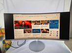Samsung 81 x 36 cm grote gebogen monitor zonder klauw, Computers en Software, Ophalen, Gebruikt, 34,84, In hoogte verstelbaar