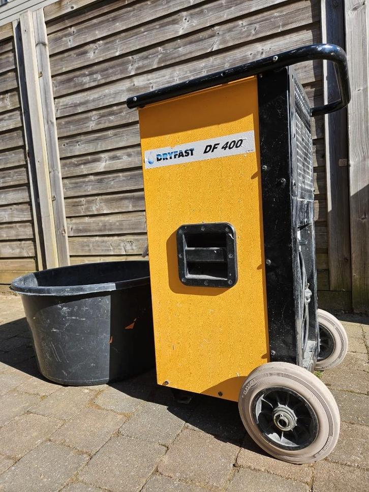 Te huur: Bouwdroger Dryfast DF400/DF800, Doe-het-zelf en Bouw, Gereedschap | Overige machines, Gebruikt, Ophalen of Verzenden