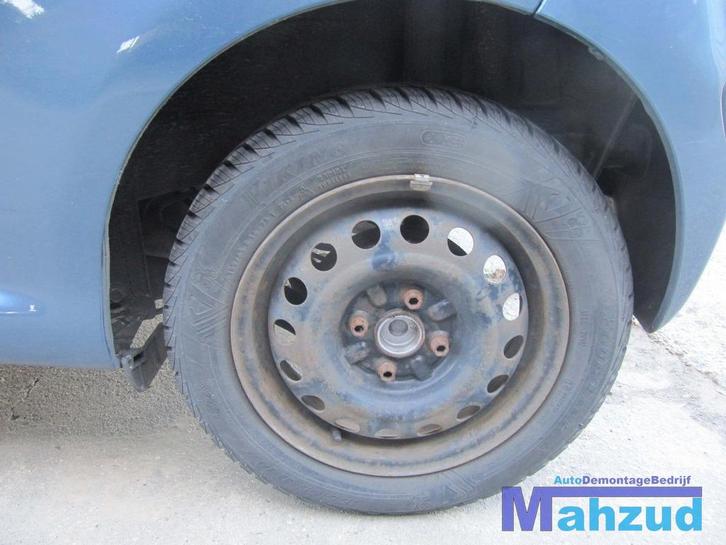 toyota aygo c1 107 velgen banden 155 65 14 inch 4x100, Auto-onderdelen, Overige Auto-onderdelen, Toyota, Ophalen