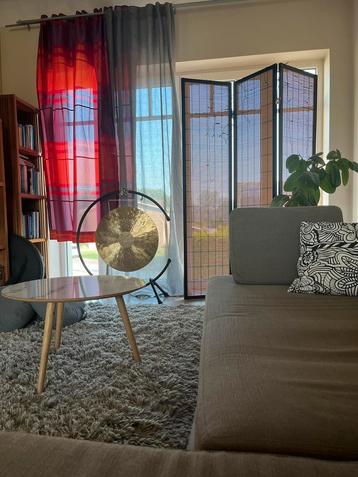 Cosy Hoekbank in Taupe: Comfort en Stijl in Eén beschikbaar voor biedingen