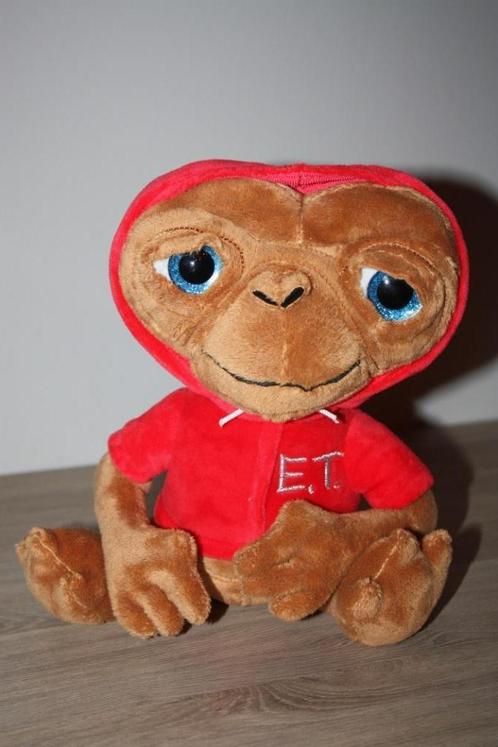 E.T. knuffel 25 cm , als nieuw met label aan. zeer degelijk, Verzamelen, Film en Tv, Zo goed als nieuw, Film, Actiefiguur of Pop