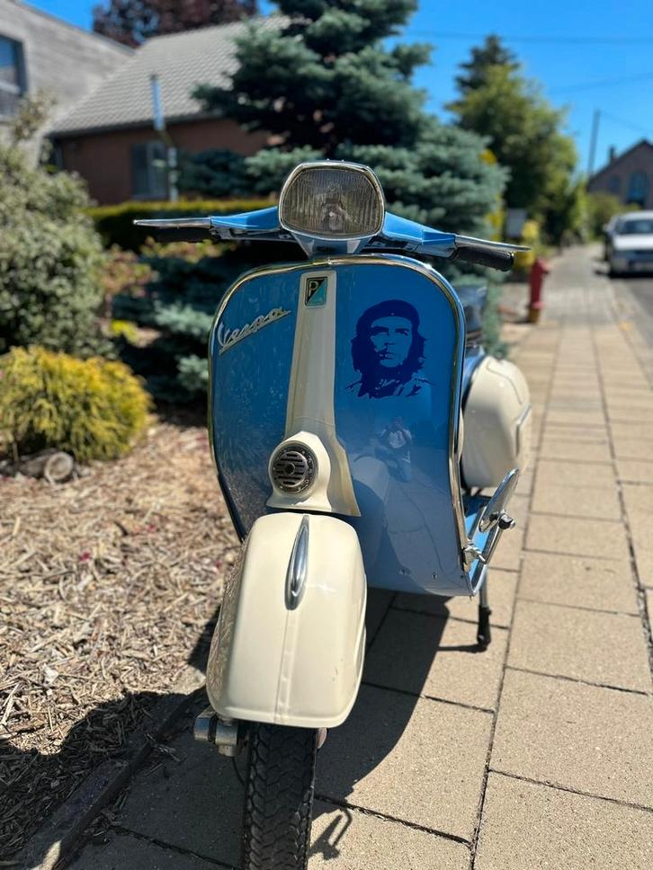 vespa 150 sprint, Fietsen en Brommers, Scooters | Vespa, Zo goed als nieuw, Benzine, Ophalen